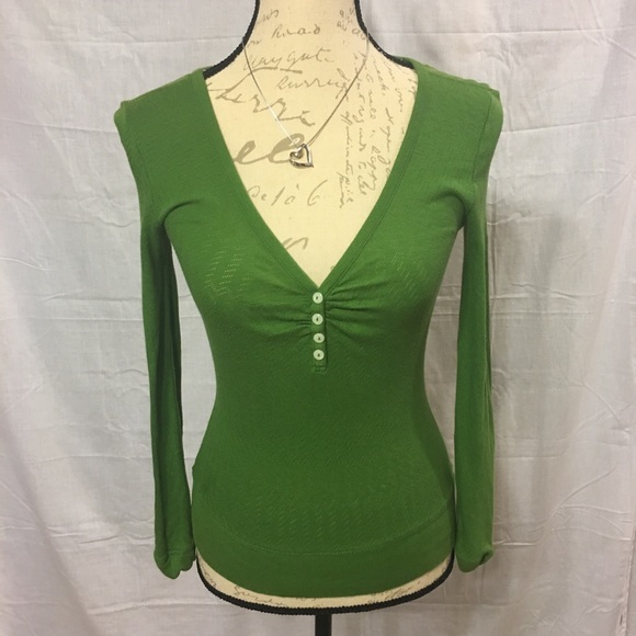 Old Navy Tops - Old Navy Top super cute